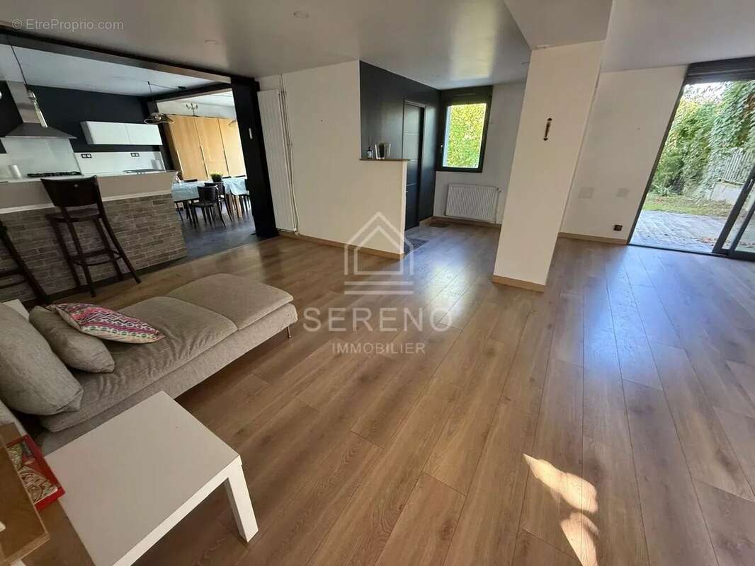 Maison à FONTENAY-SOUS-BOIS