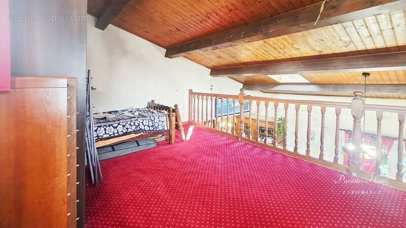 Maison à BLANQUEFORT