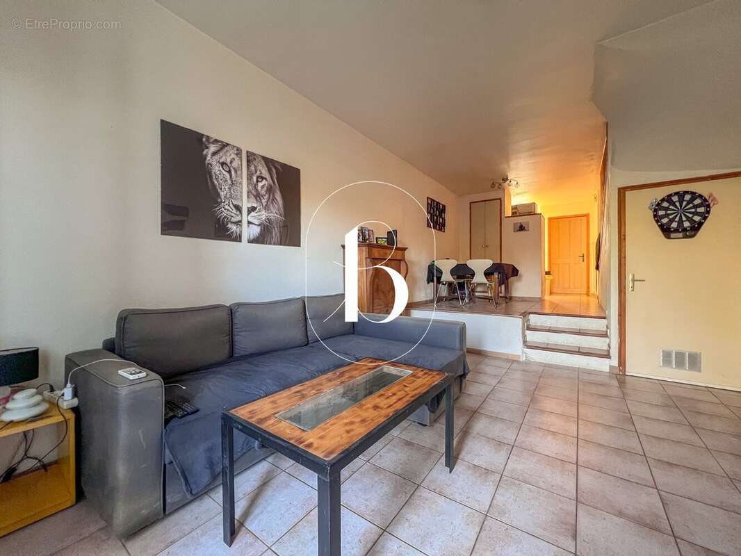 Maison à GOUDARGUES