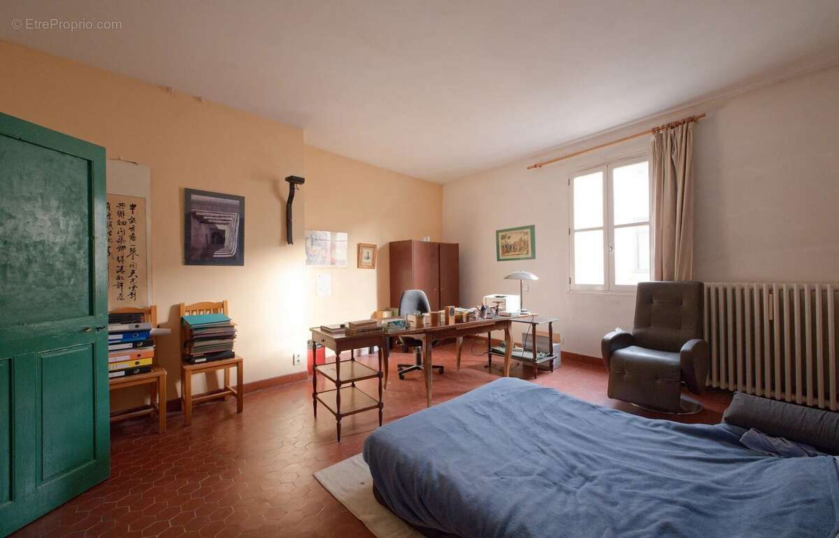 Maison 117 m² à Uzes  - photo 8