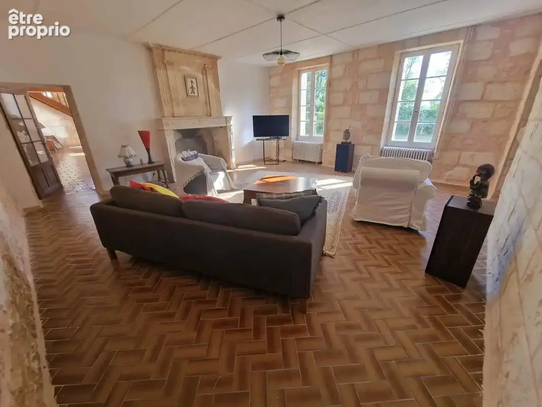 Grande maison en pierre en bordure de l'estuaire de la Gironde - photo 16