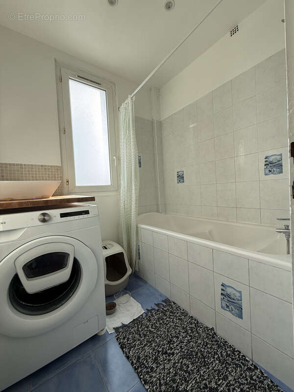 Appartement à LE BLANC-MESNIL