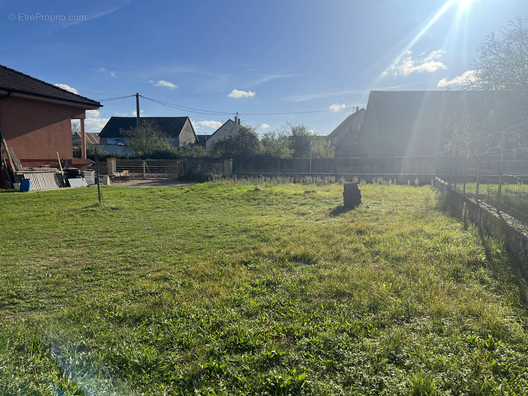 Terrain à RUSTENHART