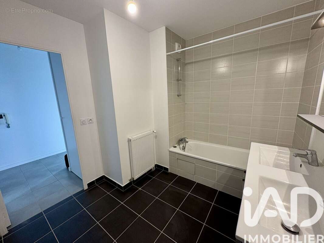 Photo 6 - Appartement à MONTLOUIS-SUR-LOIRE