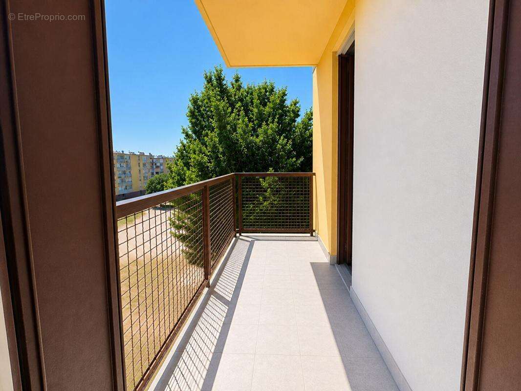 Appartement à MARIGNANE