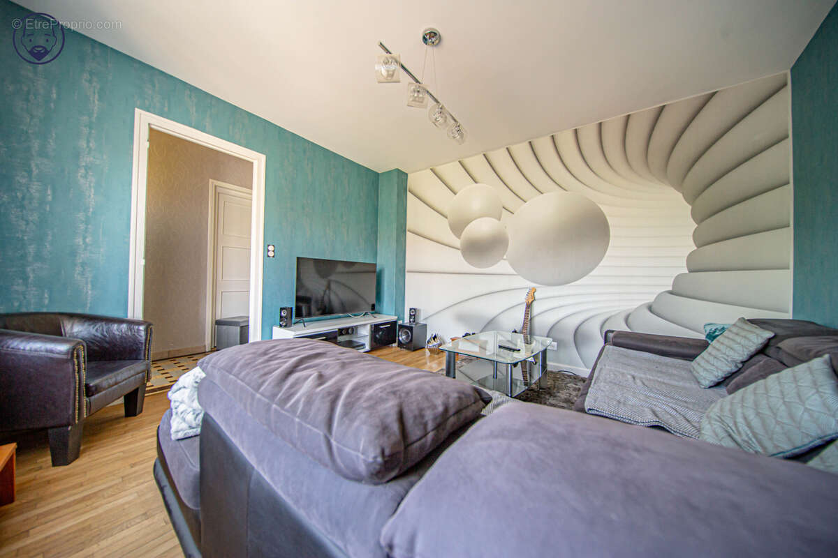 Maison à BROUSSEY-RAULECOURT