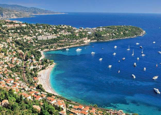 Appartement à BEAUSOLEIL