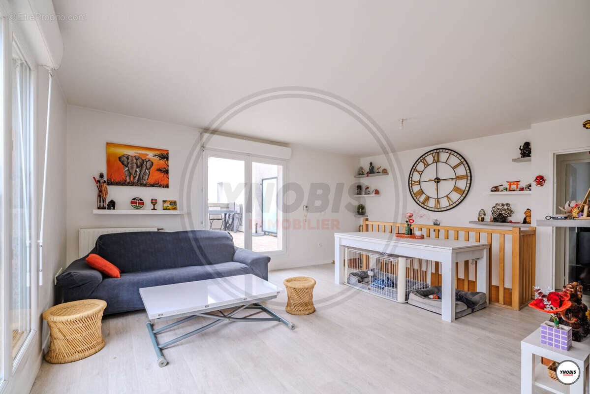 Appartement à STAINS