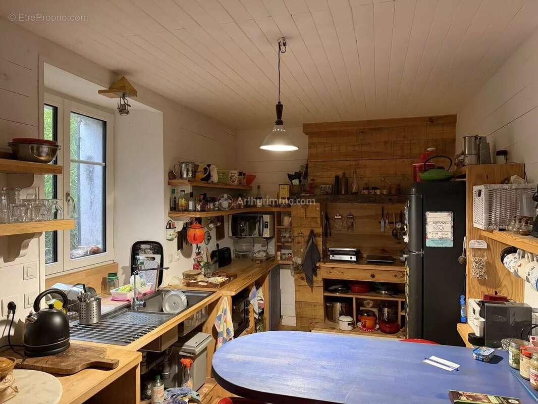 Maison à LA CHARTRE-SUR-LE-LOIR