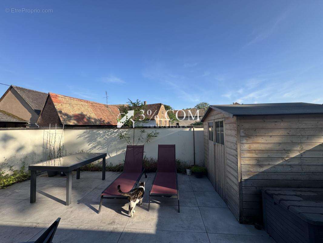 3%COM Très beau F4 en duplex avec terrasse - photo 6