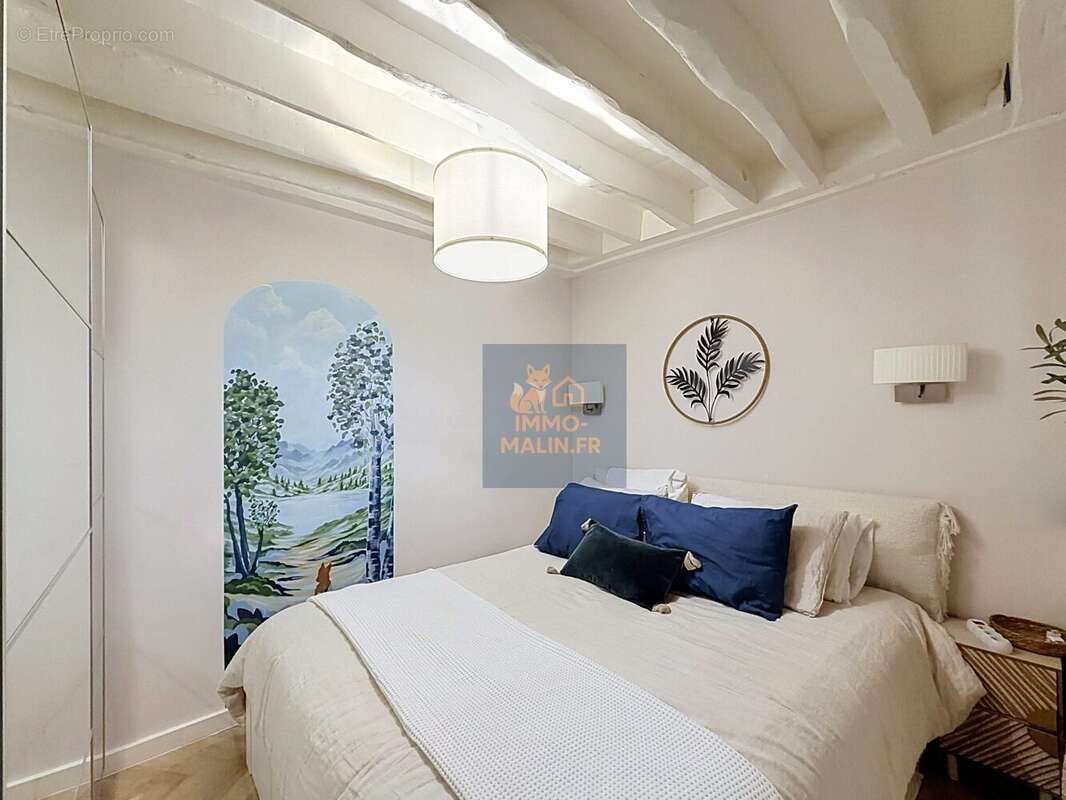 Appartement à PARIS-4E