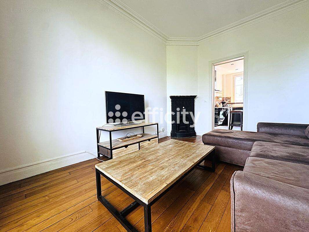 Appartement à MAISONS-ALFORT