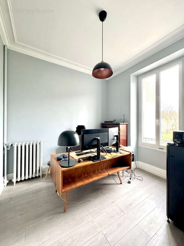 Maison à MILLY-LA-FORET