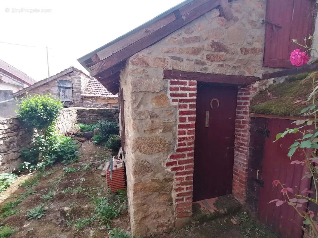 Maison à SAINT-MAURICE-LA-SOUTERRAINE