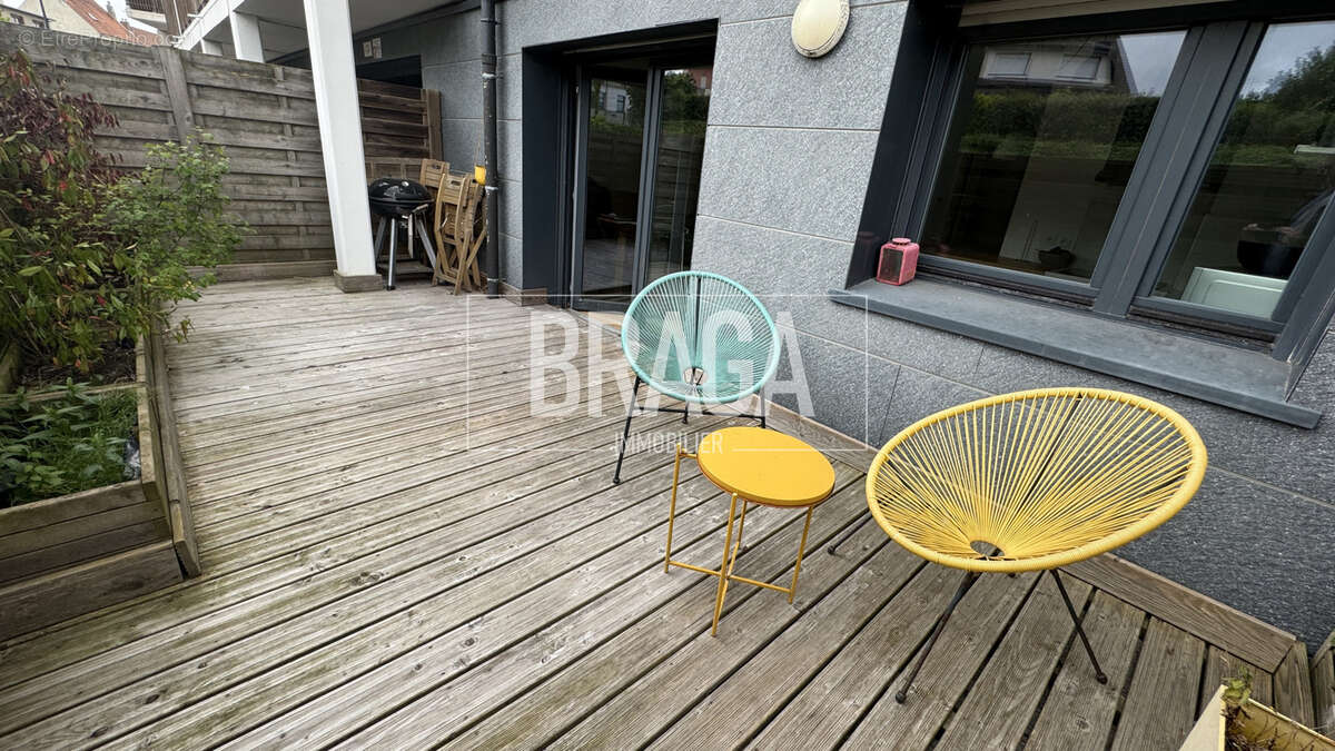 Appartement à SAINT-MARTIN-BOULOGNE