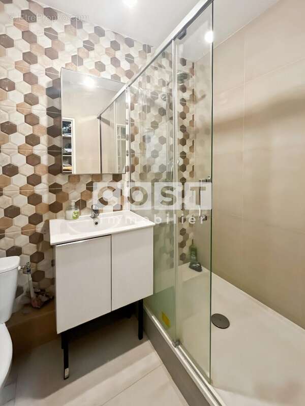 Appartement à ASNIERES-SUR-SEINE