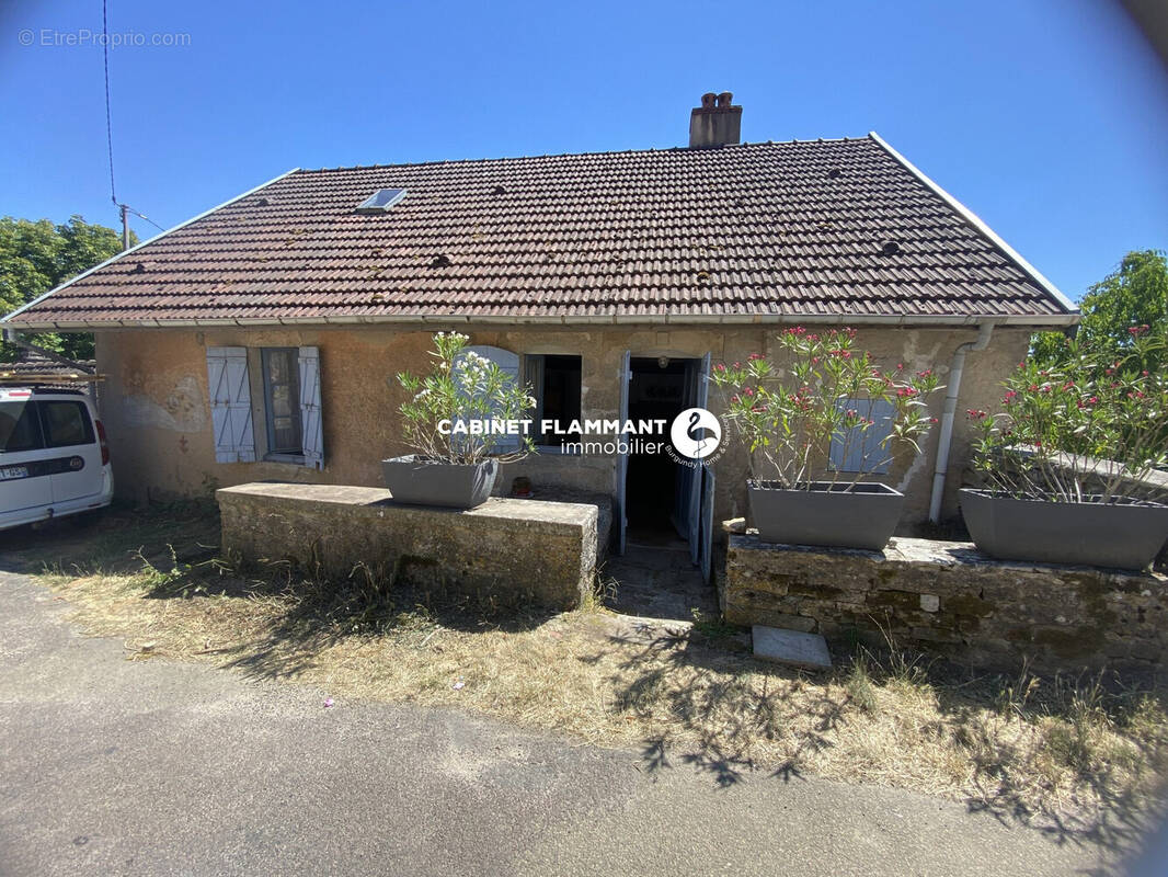 Maison à BUSSY-LE-GRAND