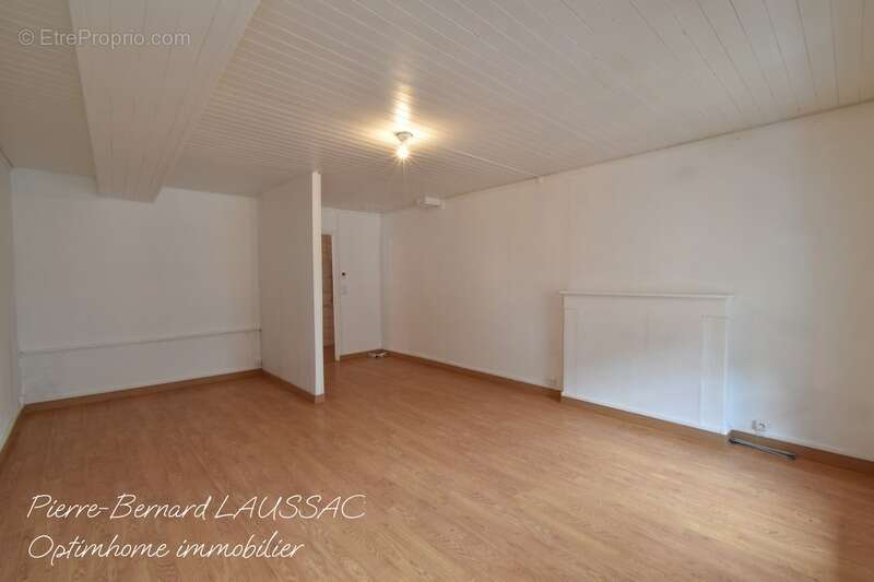 Appartement à AIGUEBELLE