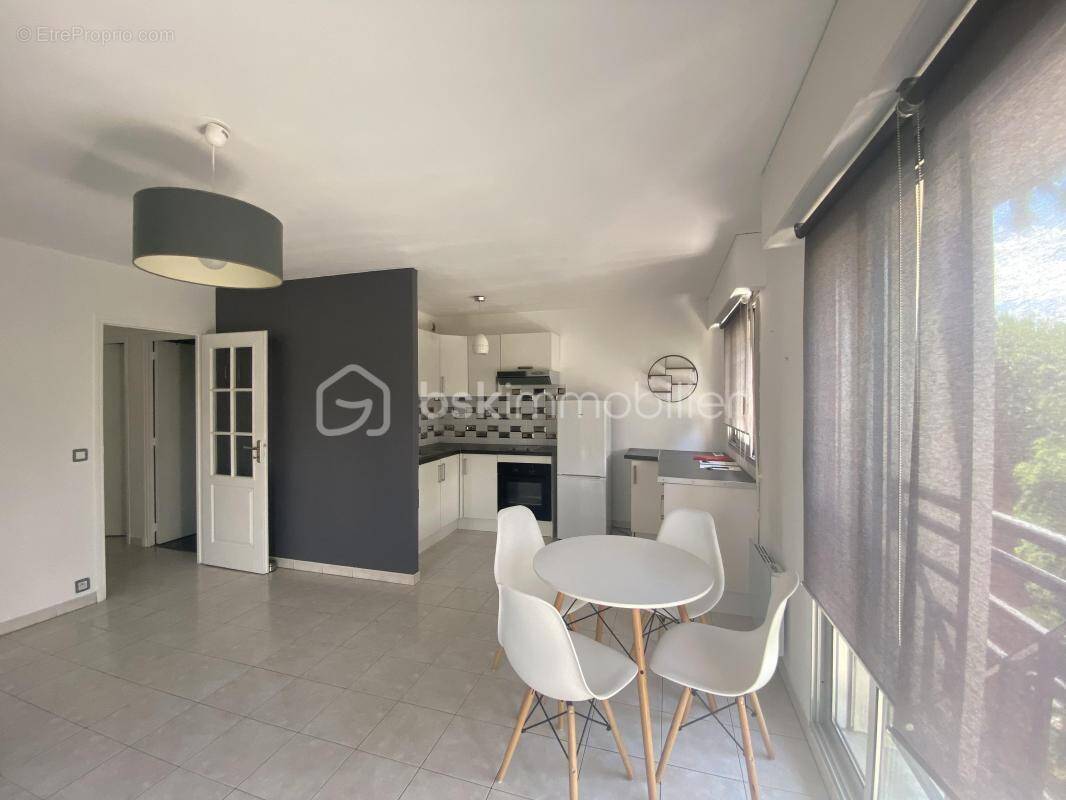 Appartement à NEUILLY-PLAISANCE