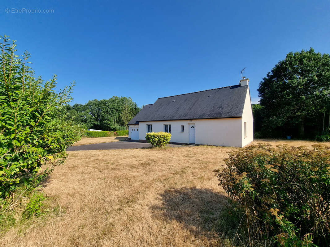 SAINT-ERBLON / ORGÈRES Maison de plain pied T5, 3 chambres, terrain de 1330m2 constructible. - photo 13