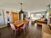 Maison à VAULX-MILIEU