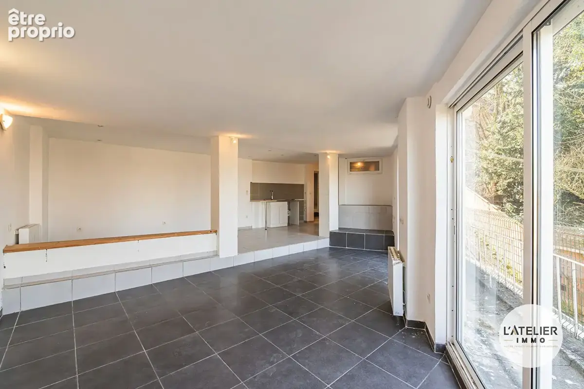Immeuble Laon 4 appartements 184.75 m2 - photo 2