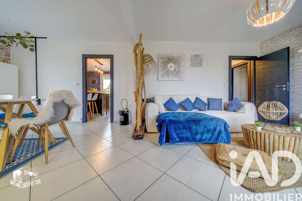 Photo 4 - Maison à MARLY