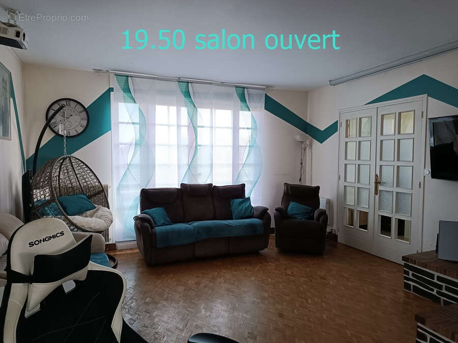 Maison à SAVIGNY-EN-SEPTAINE