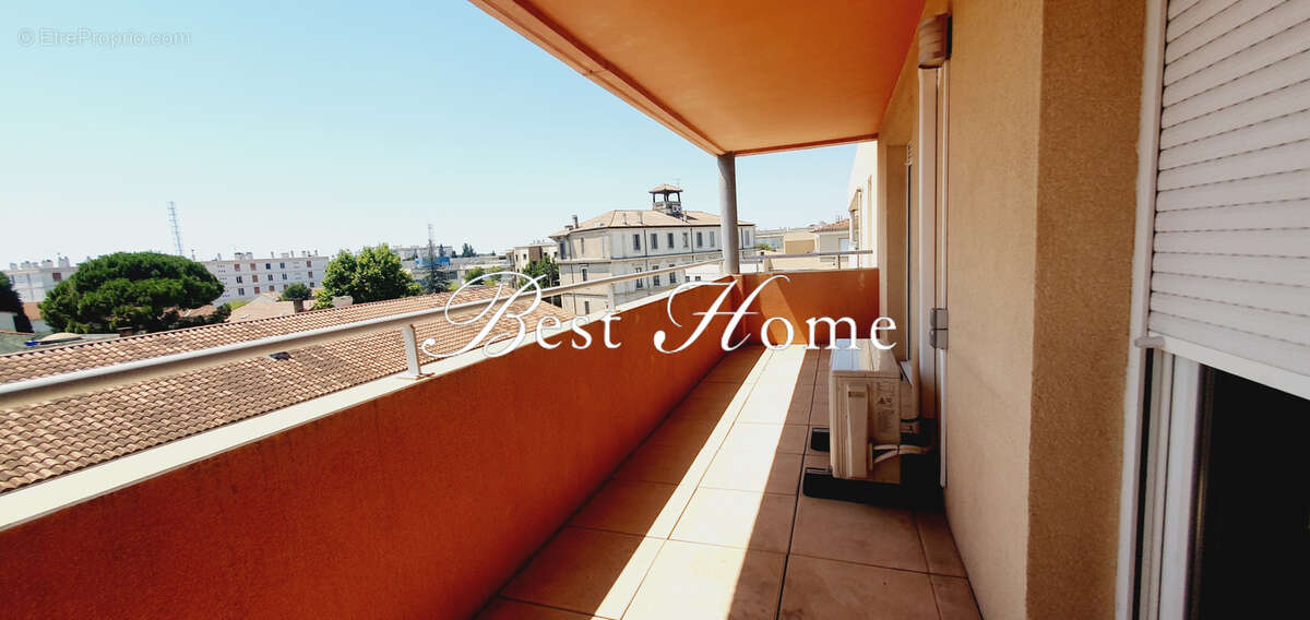 Appartement à NIMES