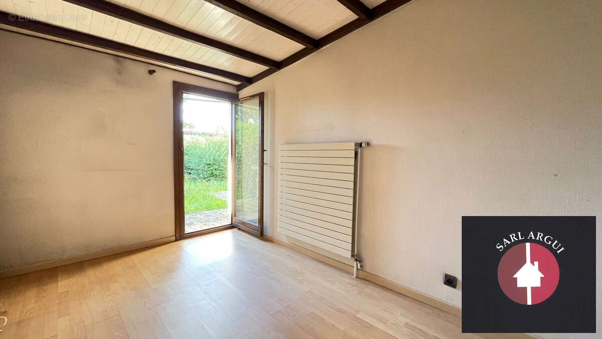 Maison à ROISSY-EN-BRIE