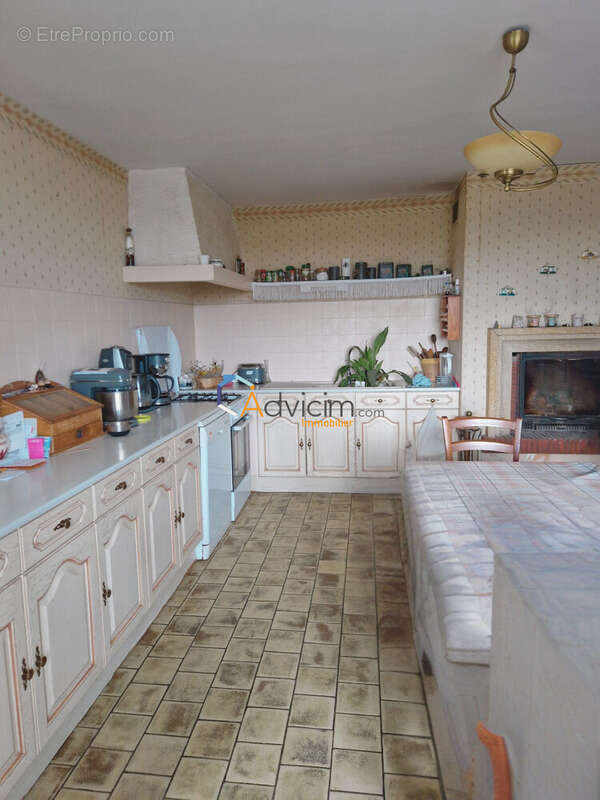 Maison à ASSAIS-LES-JUMEAUX