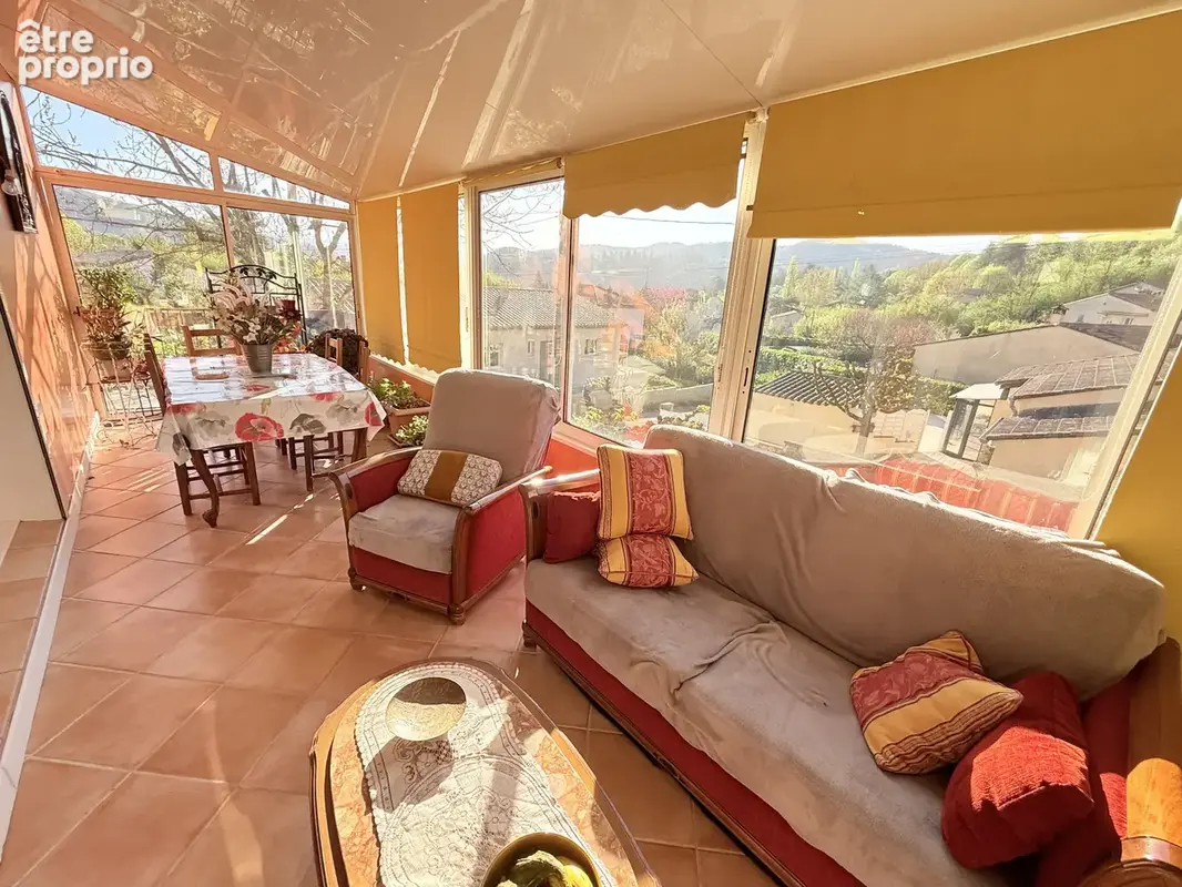 Maison familiale avec piscine, deux logements et photovoltaïques - photo 15