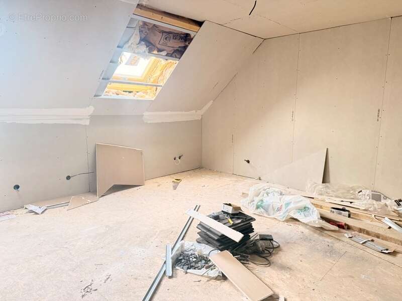 Maison à MONTATAIRE