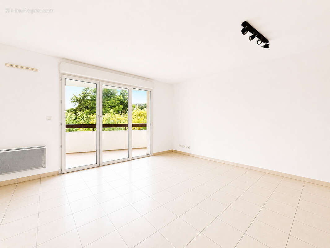 Appartement à MARSEILLE-14E