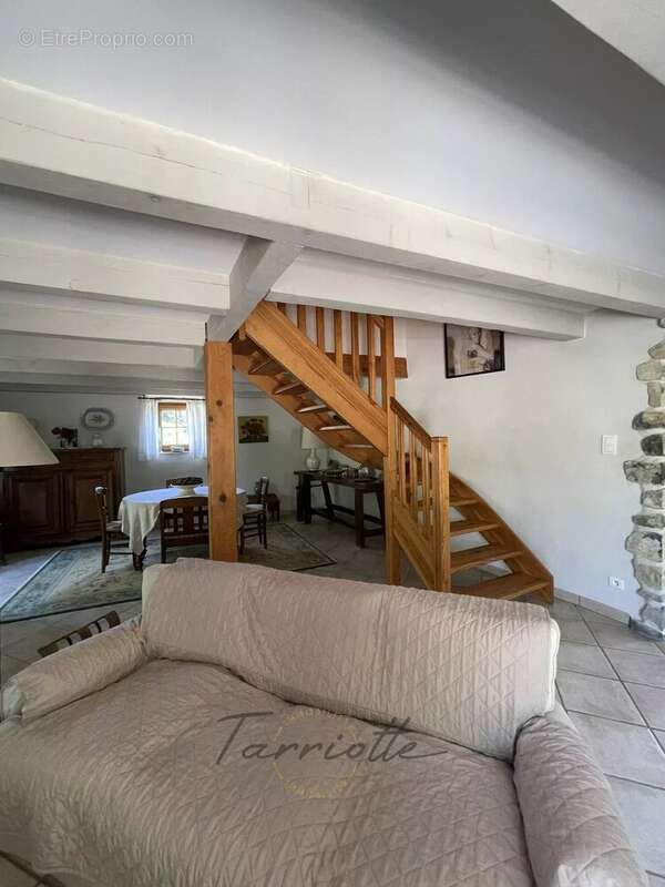 Maison à VALVIGNERES