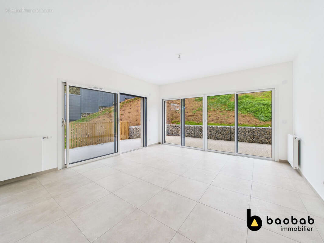 Appartement à SAINT-BALDOPH