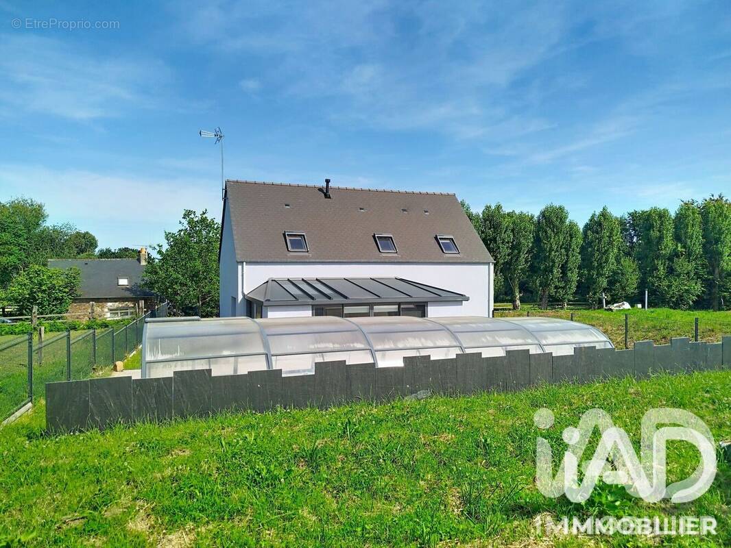 Photo 1 - Maison à BAGUER-PICAN