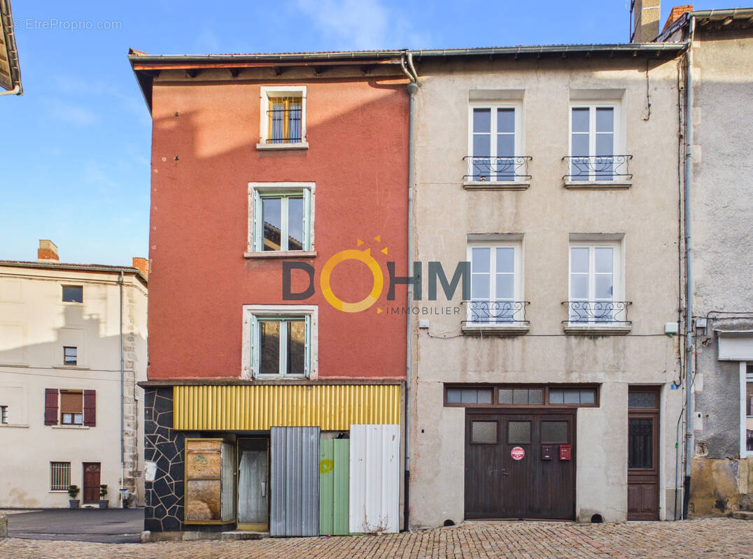 Maison à CRAPONNE-SUR-ARZON