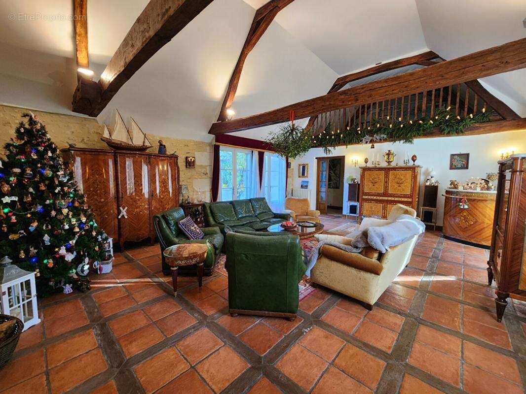 Maison à SAINT-JEAN-SAINT-GERMAIN