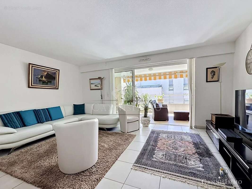 Appartement à SAINT-RAPHAEL
