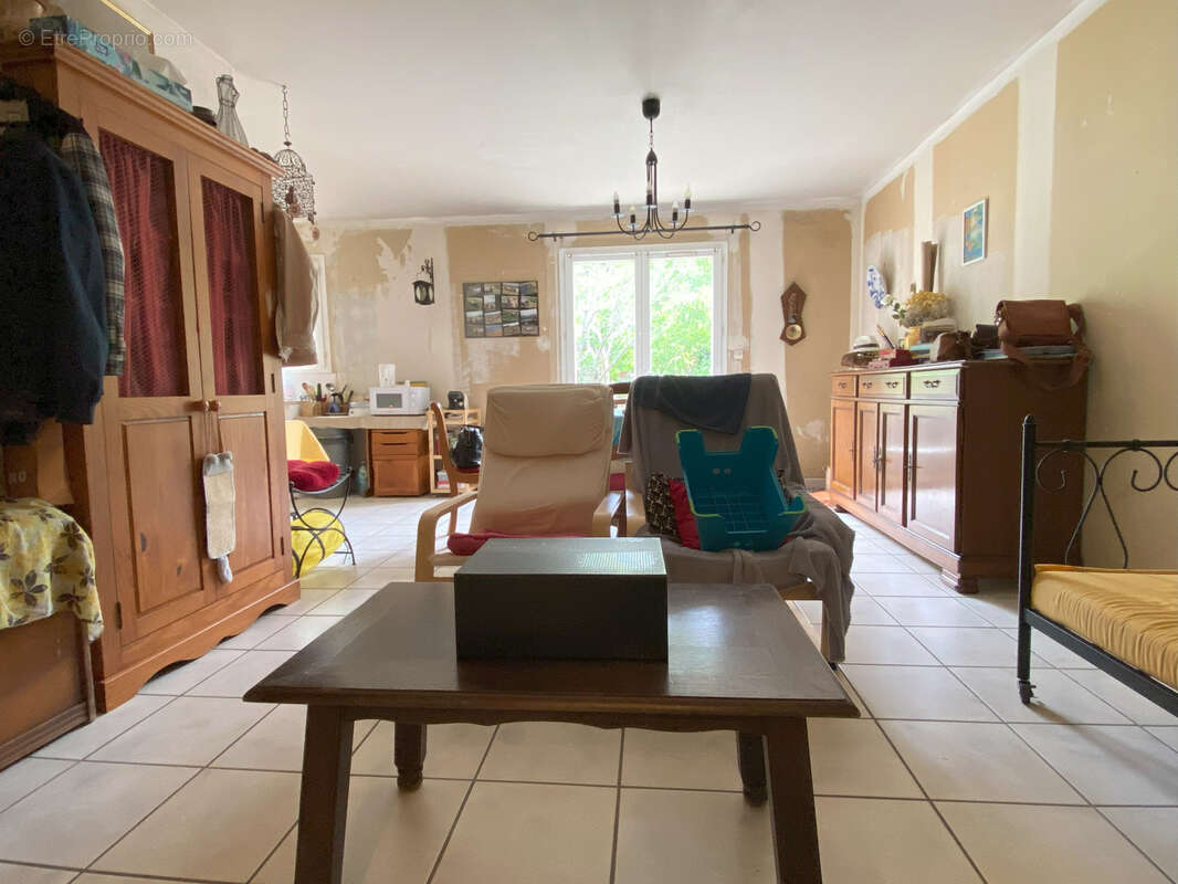 Maison à VILLENAVE-D&#039;ORNON