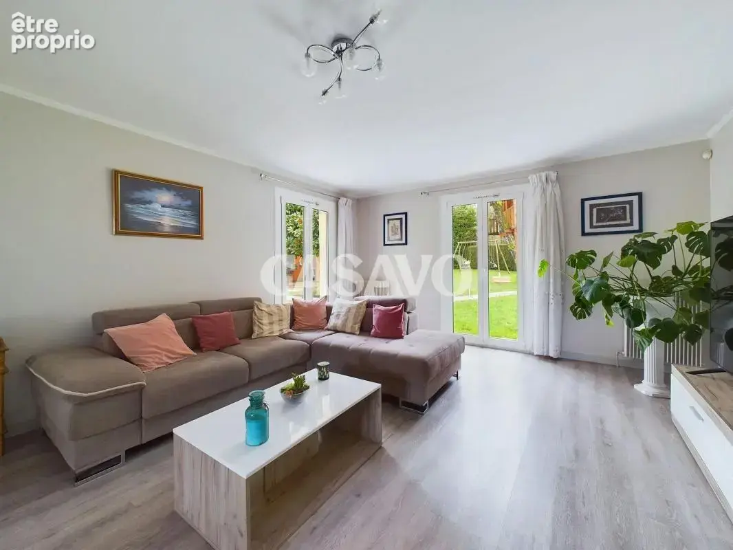 Vente Maison 8 pièces de 145m² - 77450 Montry - photo 7