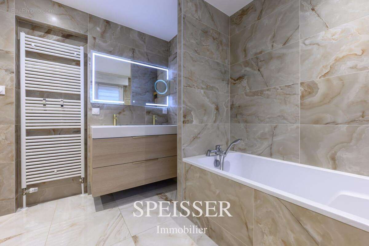 Maison à STRASBOURG