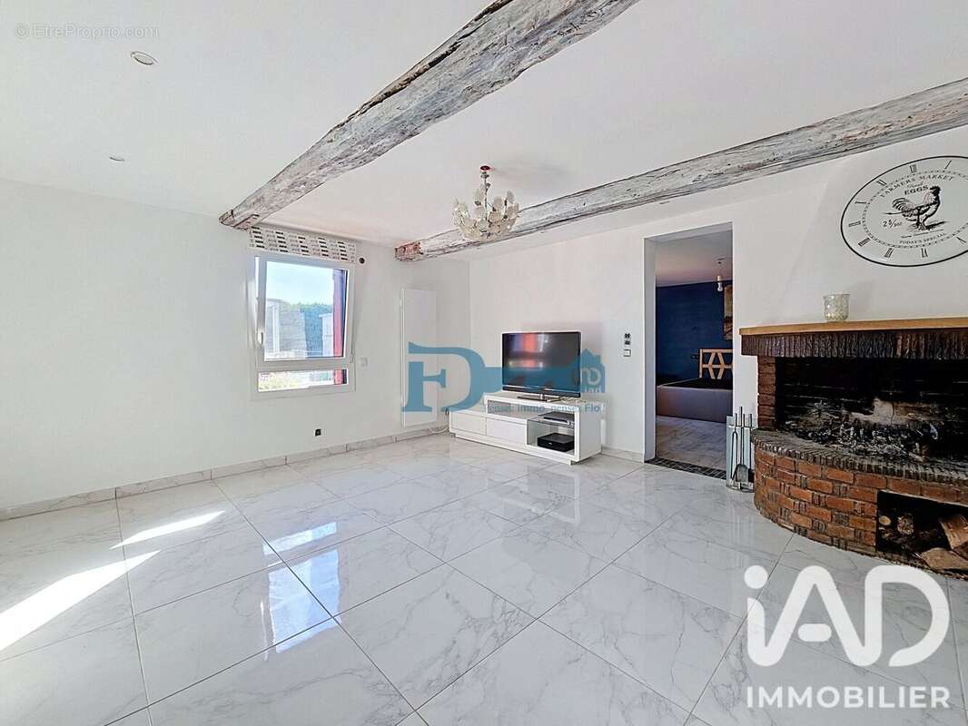 Maison 88 m² à Forges-Les-Eaux  - photo 2