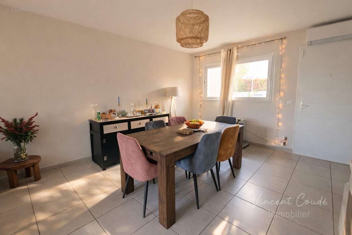 Maison à VENDARGUES