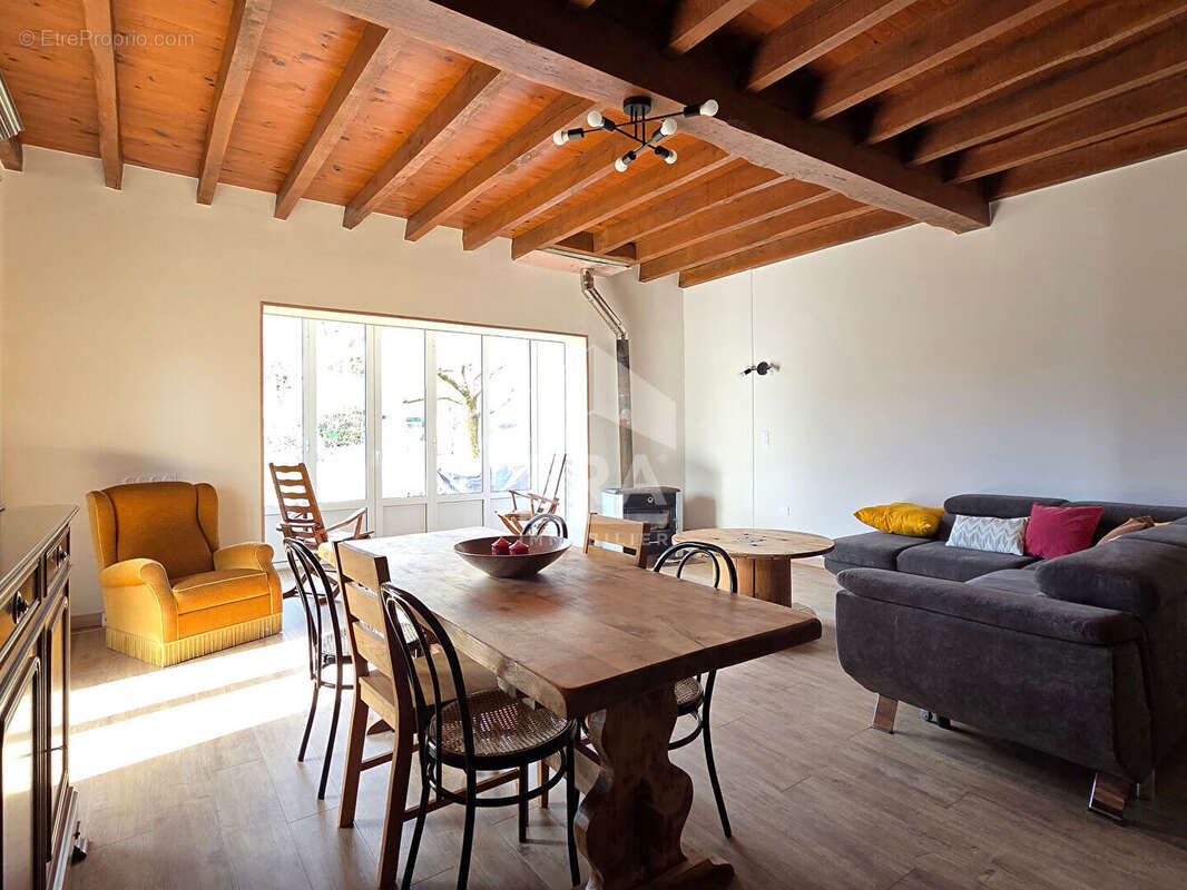 Maison à ARRAS-EN-LAVEDAN