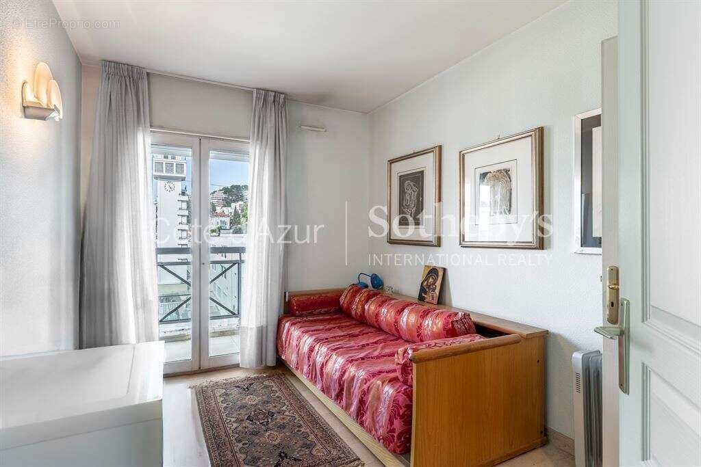Nice Promenade des Anglais appartement 4 pièces terrasse vue mer garage étage élevé - photo 18