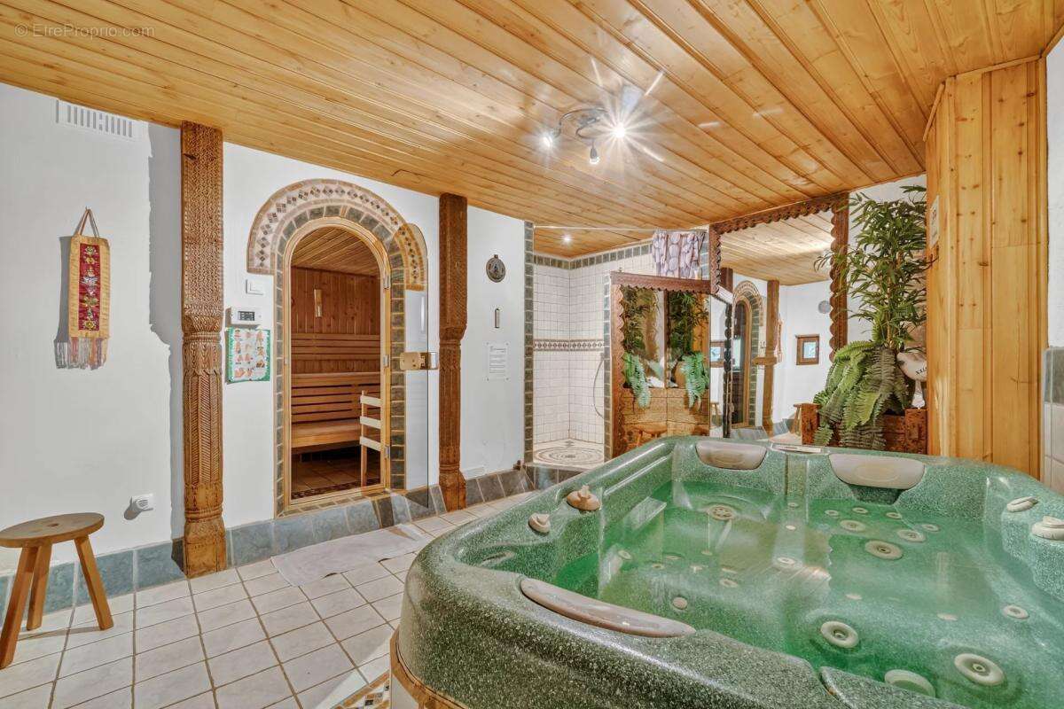 Maison à VILLARODIN-BOURGET