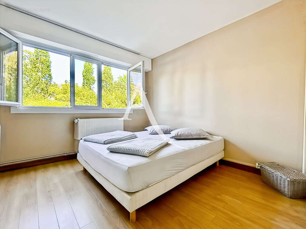 Appartement à BOIS-D'ARCY