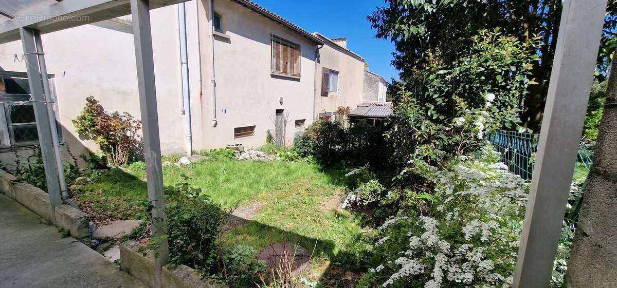 Maison à CASTILLONNES